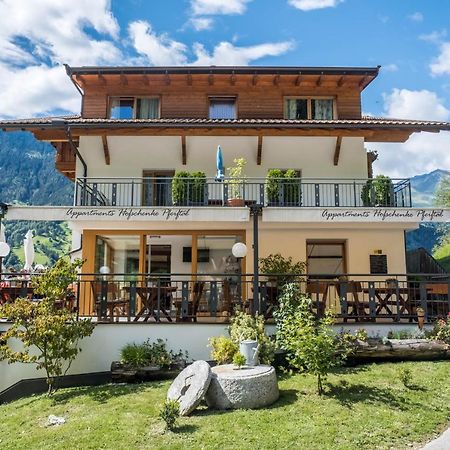 Hofschenke Pfeiftal - Bergwiese San Martino in Passiria Exterior foto